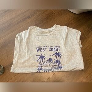 Women’s oversized t-shirt